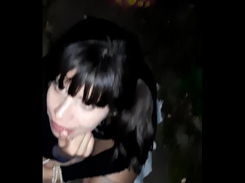 ❤️ Kadulla turvonneen peniksen vastineeksi karkkia ❤️ Porno at us fi.pornpictureshq.ru